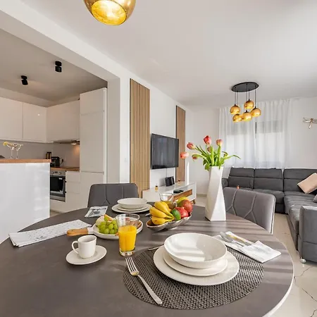 Apartman Perla Di