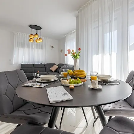 Apartman Perla Di Zadar
